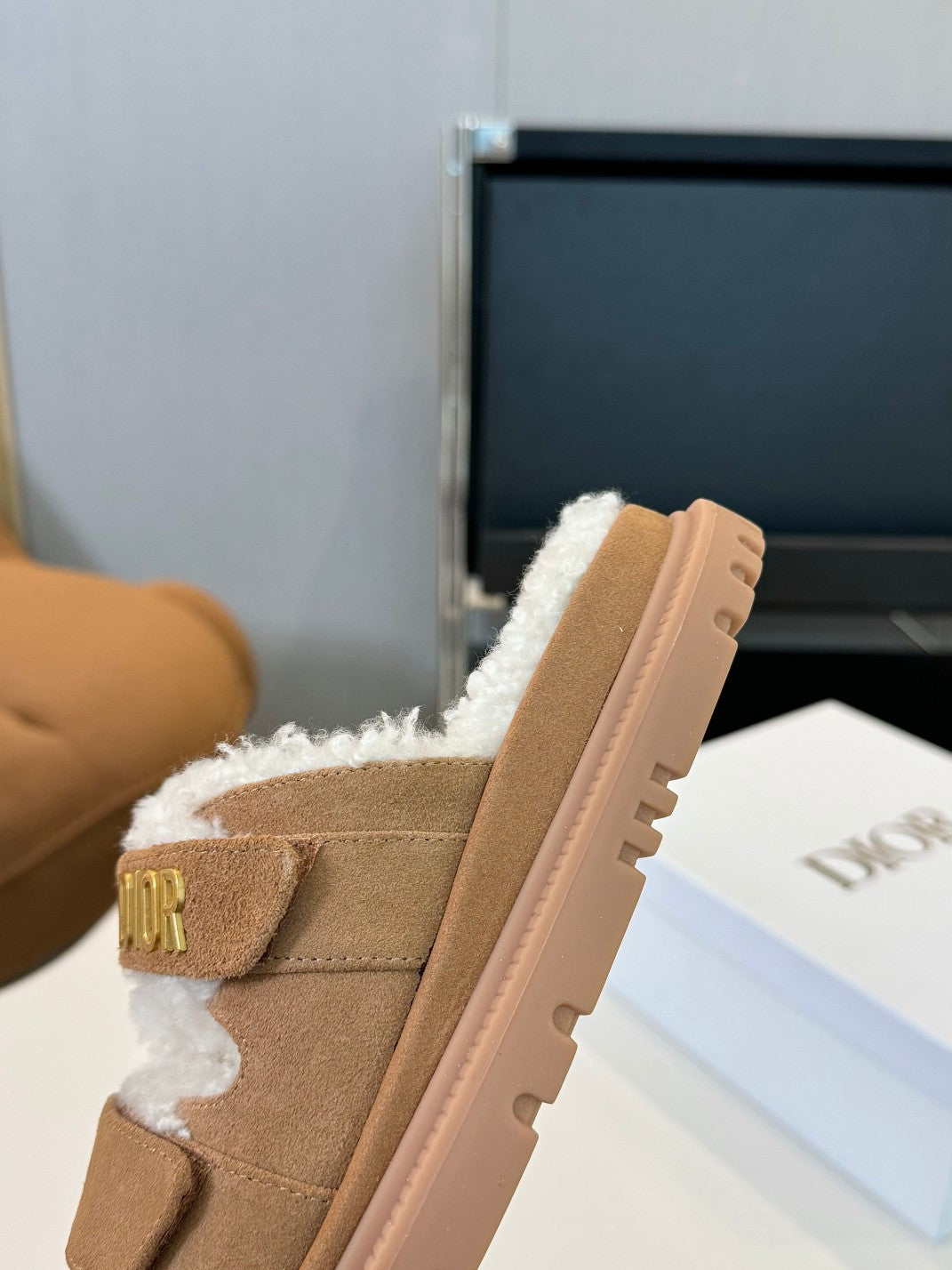 CD Dioract Slide Brown Suede And Fleece Lining
