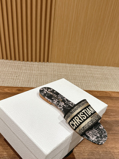 CD 26s Slide Sandals In Black Toile De Jouy Logo