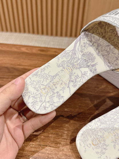 CD 26s Slide Sandals In Grey Toile De Jouy Logo