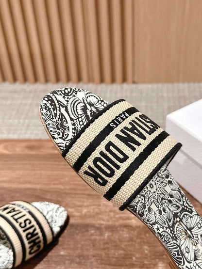 CD 26s D-Club Embroidered Slides In Black Toile De Jouy