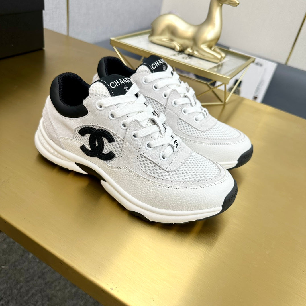 CC 2026 Casual Sneakers White Suede Cowhide 668068