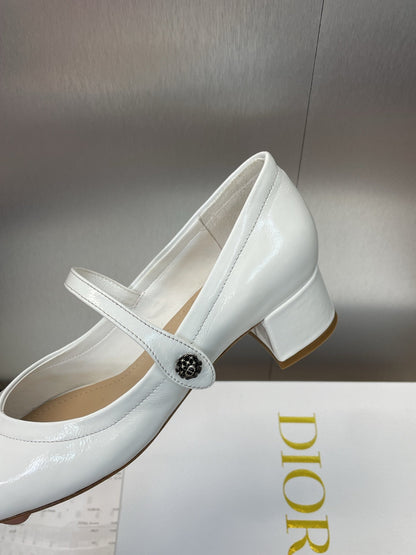 CD Chunky Heel Round Toe Ballet White Patent Leather 524206