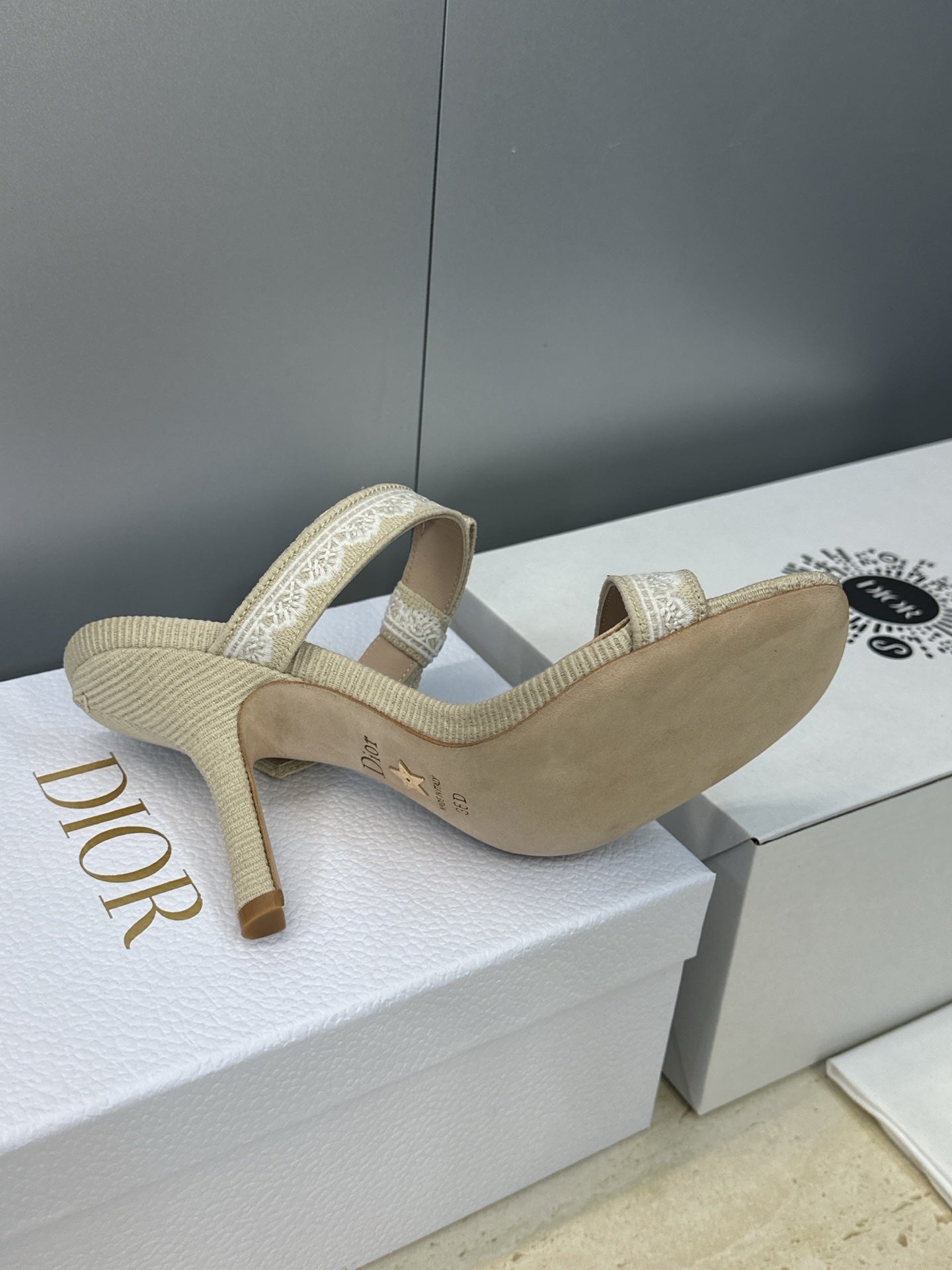 CD 26s Heeled Sandal 10cm Light Taupe Beige Leather Fabric 633068