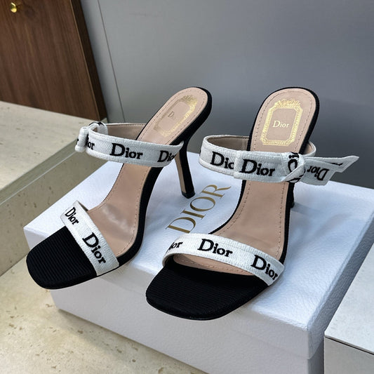 CD 26s Heeled Sandal 10cm Black Beige Leather Fabric 633072