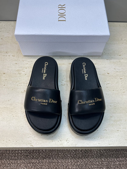 CD D-Lane Platform Slide 4cm Black Leather 633078