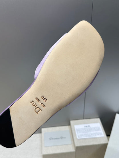 CD Dior Bow Slides Light Purple Satin 884664