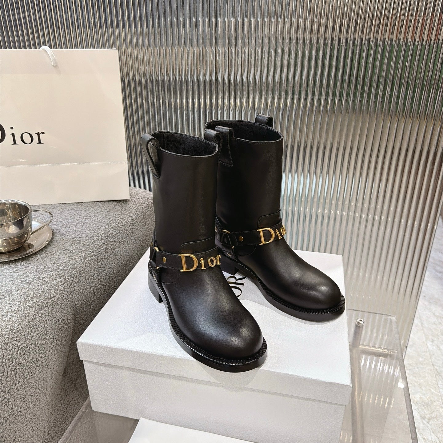 CD 26s Bolt Ankle Boot Black Calfskin 924109