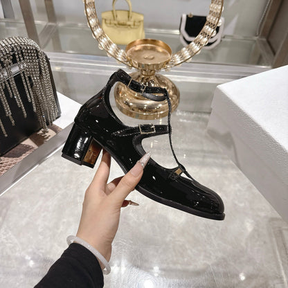 CD 26 Heel Mary Jane 40 Black Patent Leather 592222