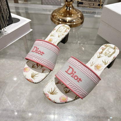 CD 26s Dway Slide 4.5cm Light Pink Colorful Cotton 679876