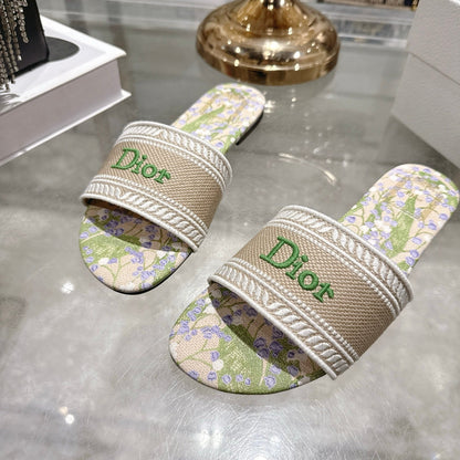 CD 26s Dway Slide Beige Colorful Cotton 679880
