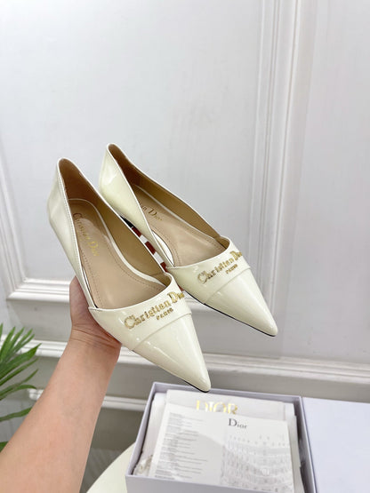 CD 25 Pump Flat White Patent Leather 307413