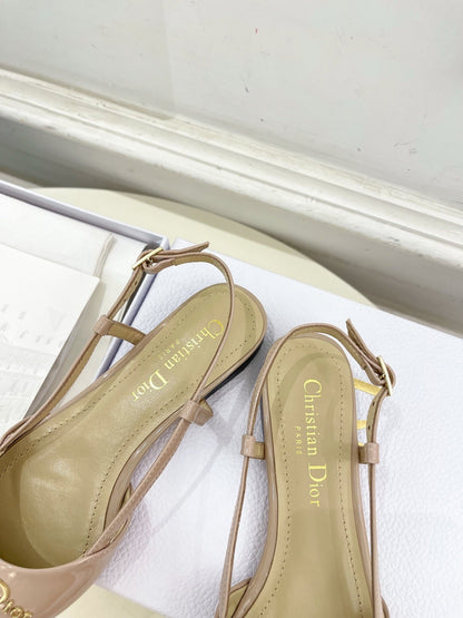 CD 25 Slingback Flat Nude Pink Patent Leather 307440