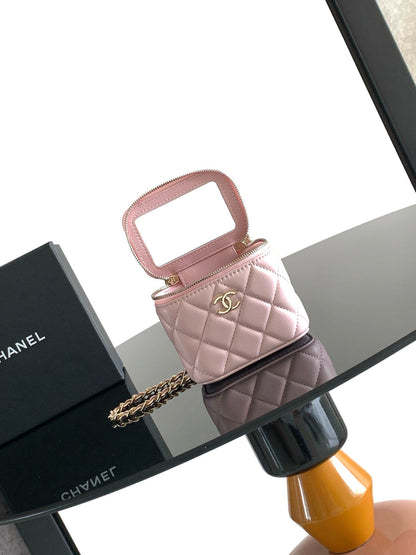 Chanel 2026 Chain Handle Makeup Bag 11cm Lambskin