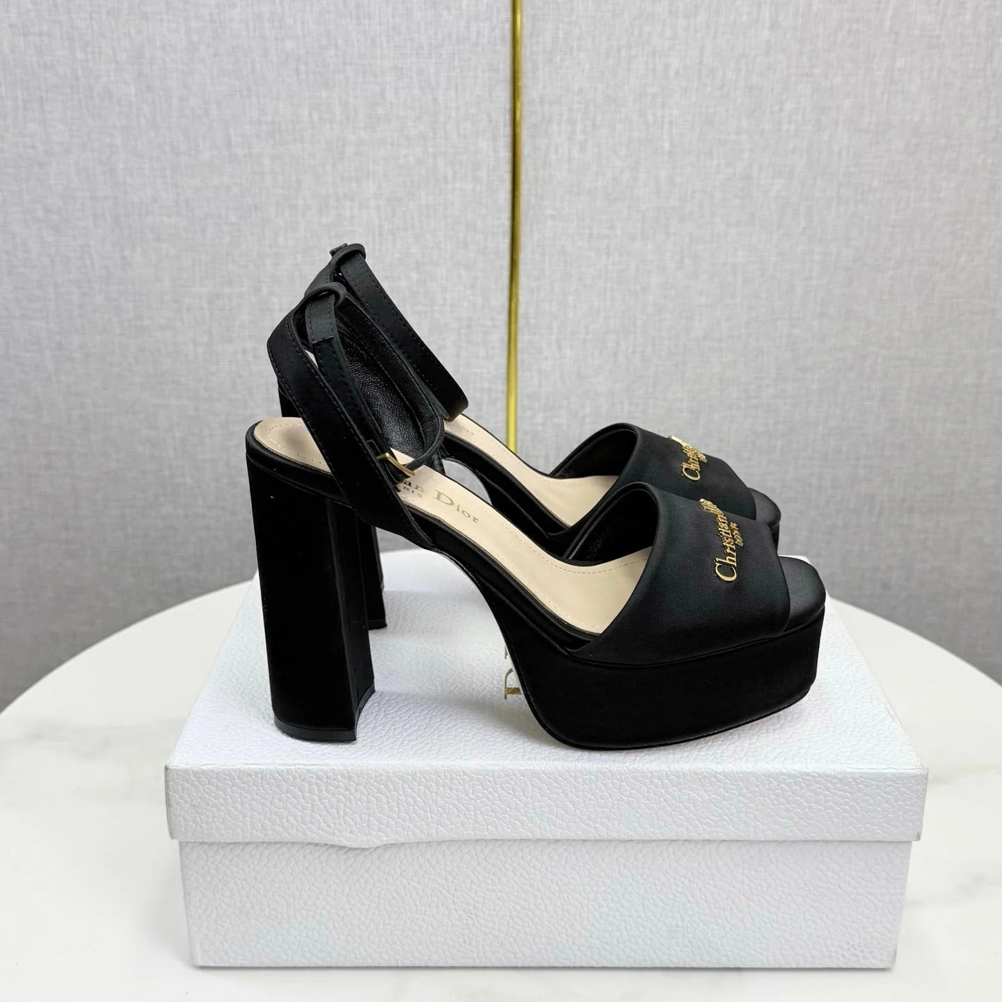 CD 26s Platform Sandals 80 Black Beige Satin Sheepskin 640230