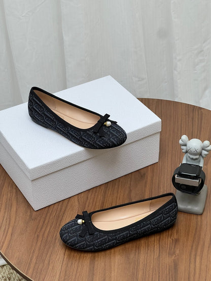 CD Oblique Ballet Flat Fabric Cowhide 846595
