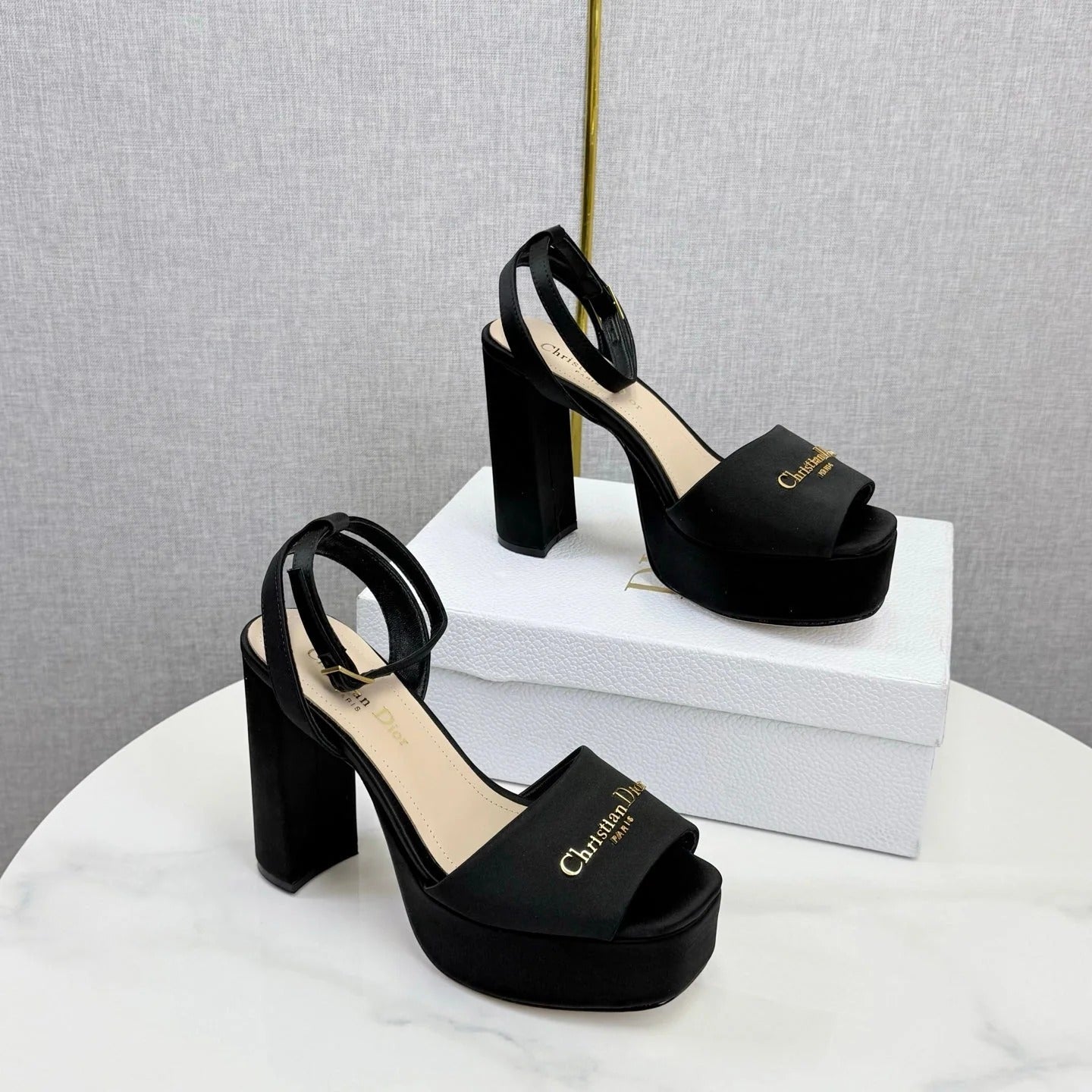 CD 26s Platform Sandals 80 Black Beige Satin Sheepskin 640230