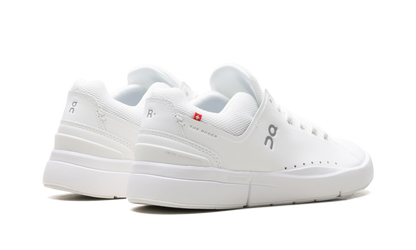 THE ROGER Advantage WMNS "All White" 3WD10650108