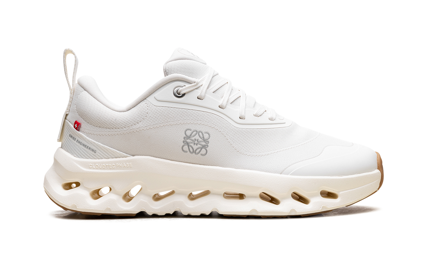 Cloudtilt 2 WMNS "LOEWE All White" 3WE10870108