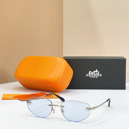 HERMÈS Sunglasses H8028